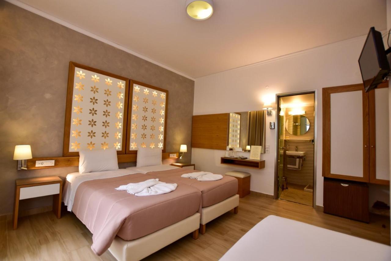 Hotel Aghas Paleochora Exterior photo