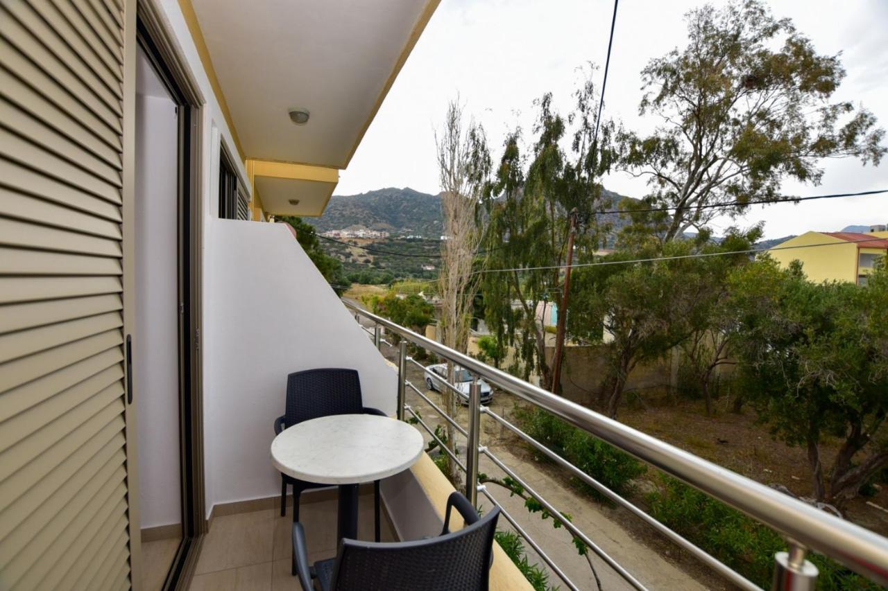 Hotel Aghas Paleochora Exterior photo