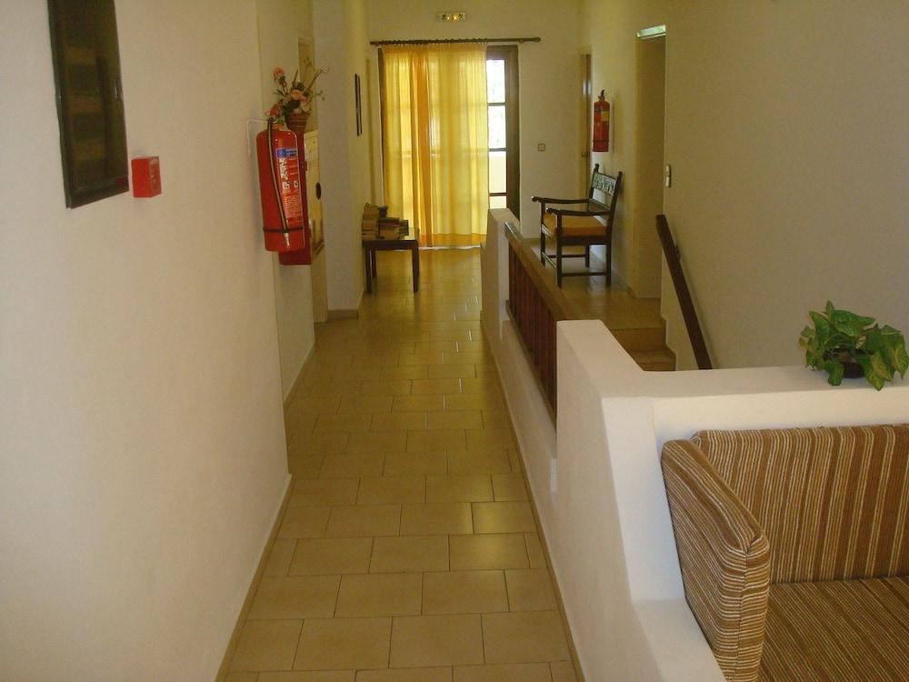 Hotel Aghas Paleochora Exterior photo